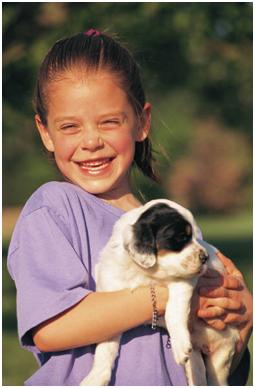 girl-and-puppy